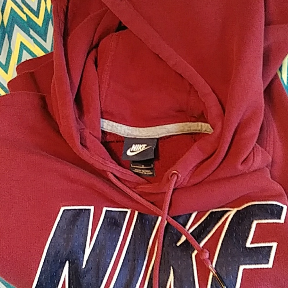 Sweatshirt - Picture 2 of 2